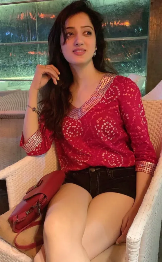 Air Hostess in Noida